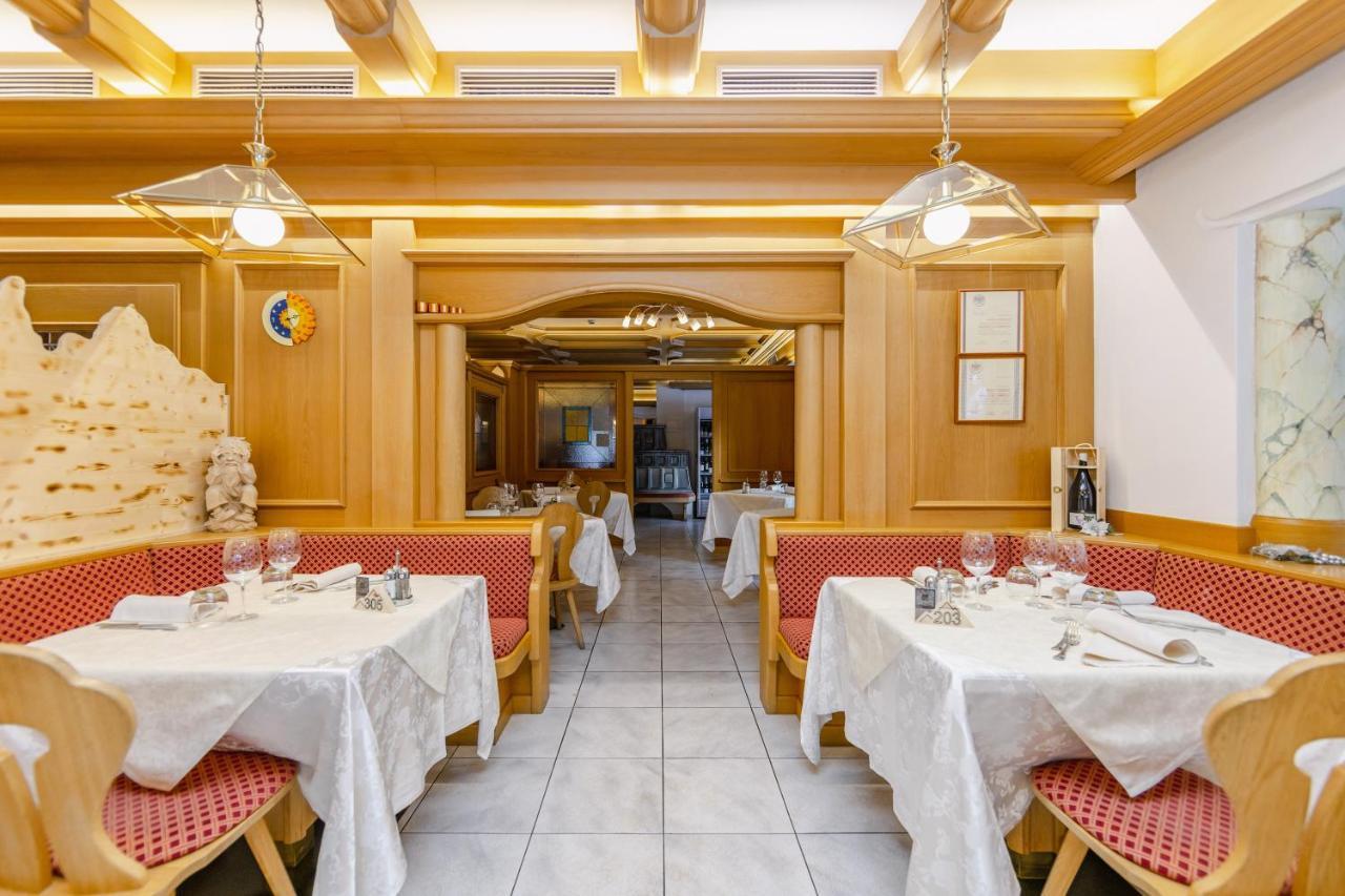 Hotel Ramon Campitello di Fassa Kültér fotó