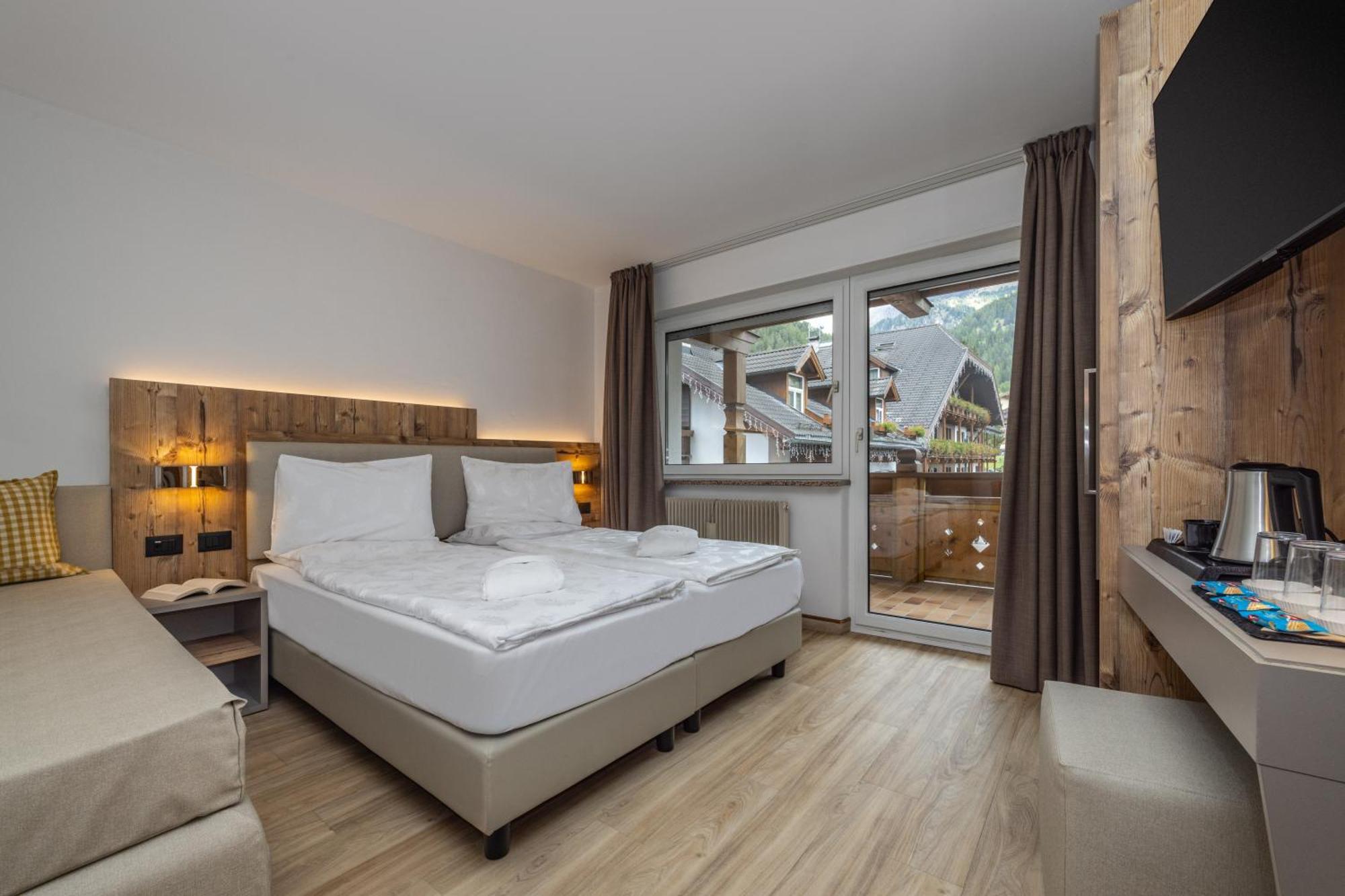 Hotel Ramon Campitello di Fassa Kültér fotó
