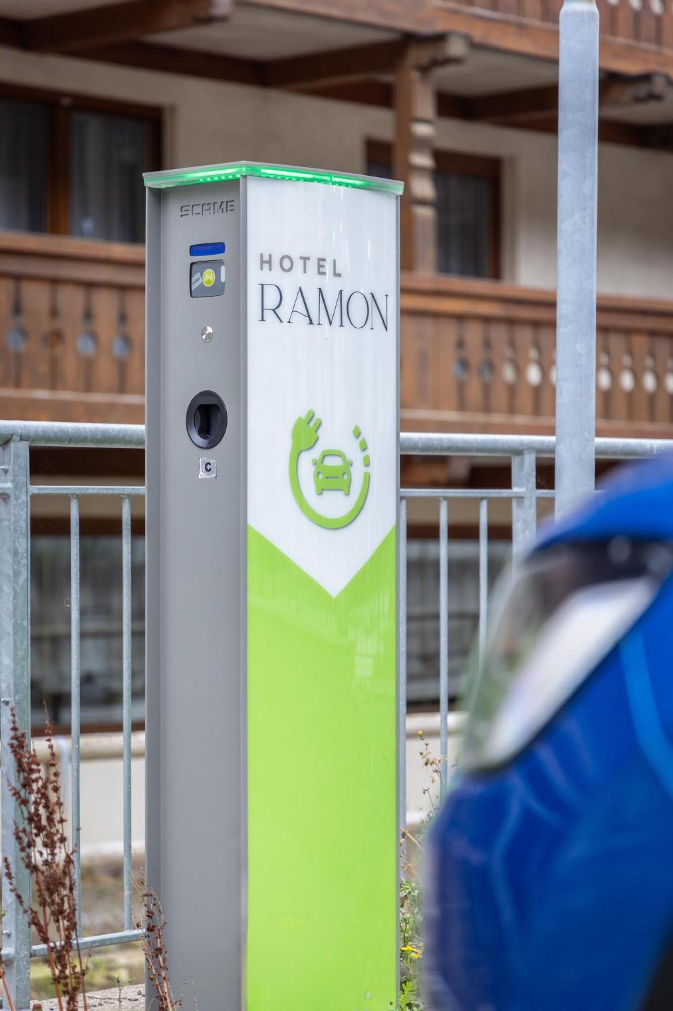 Hotel Ramon Campitello di Fassa Kültér fotó